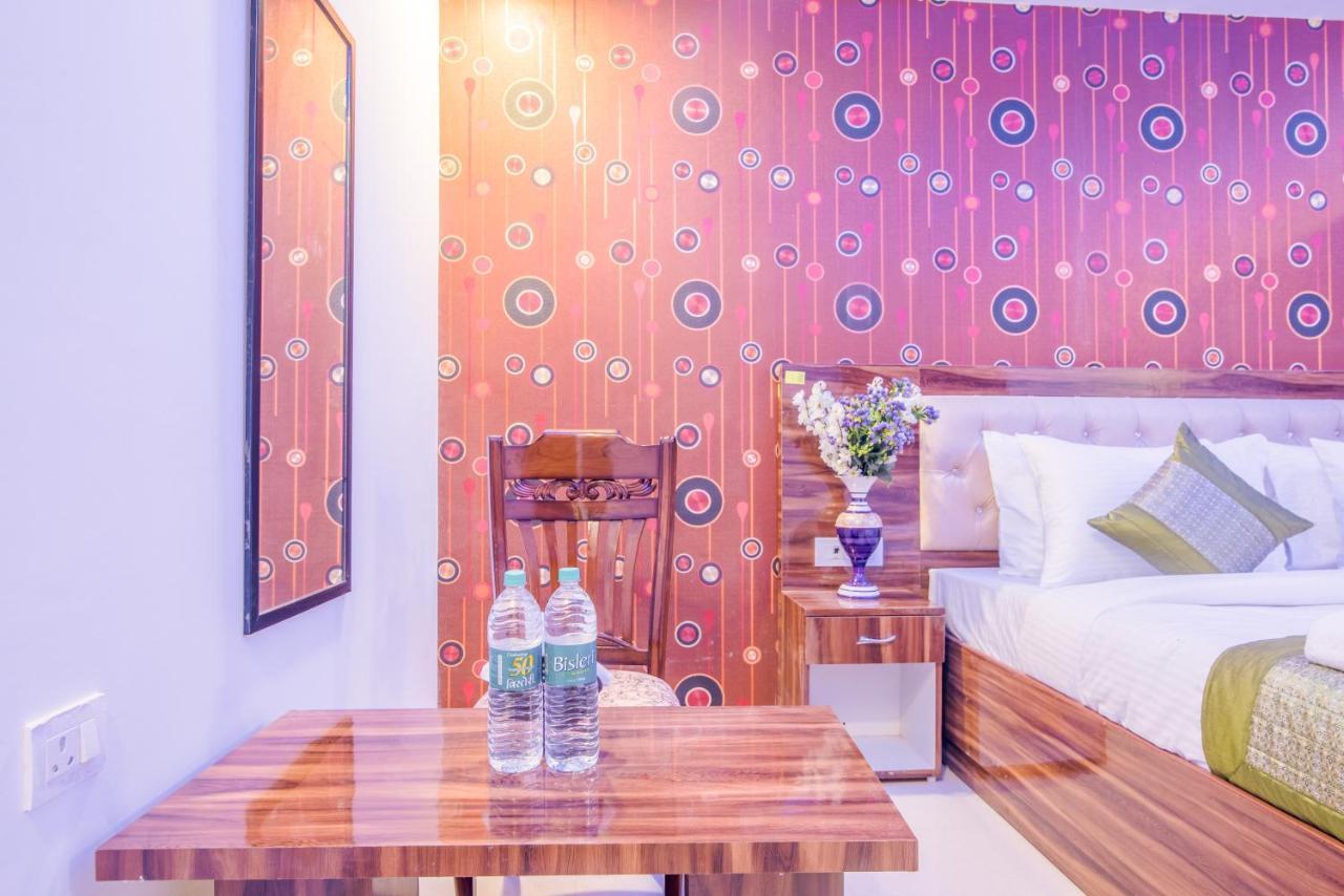 Hotel Festival Mahipalpur At Delhi Airport New Delhi Bagian luar foto